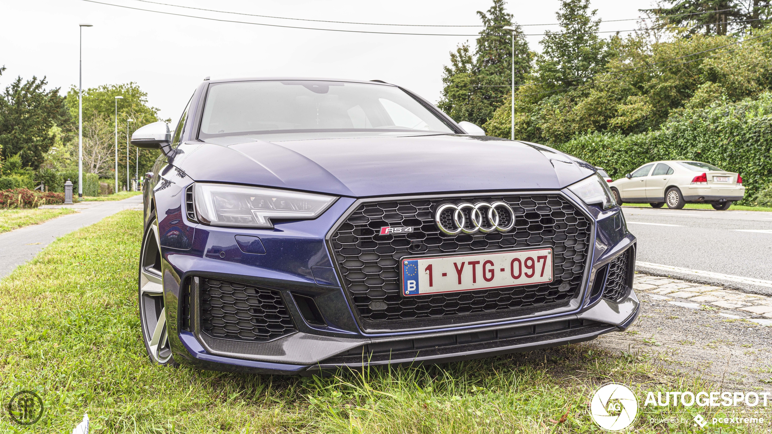 Audi RS4 Avant B9