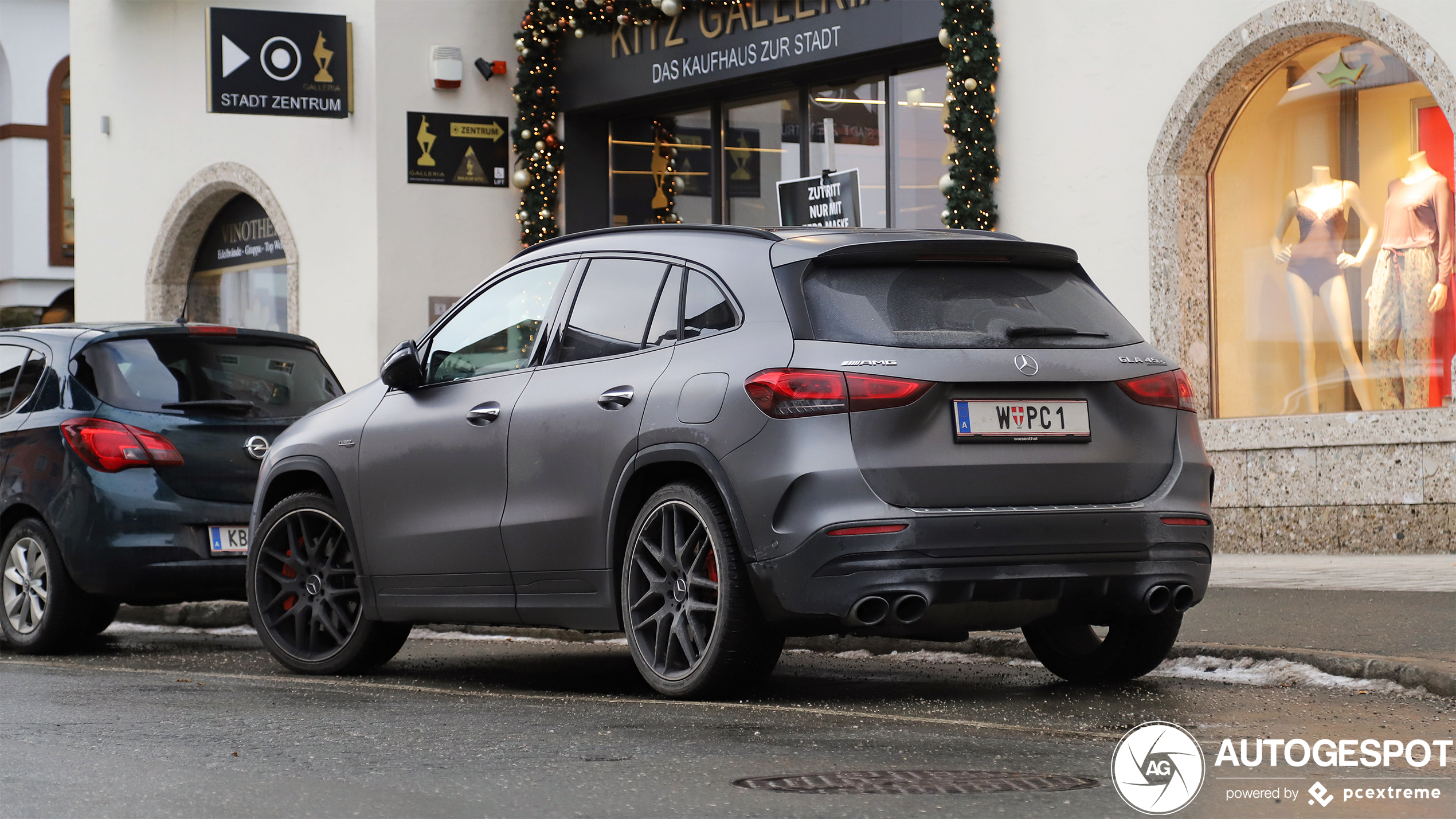 Mercedes-AMG GLA 45 S 4MATIC+ H247