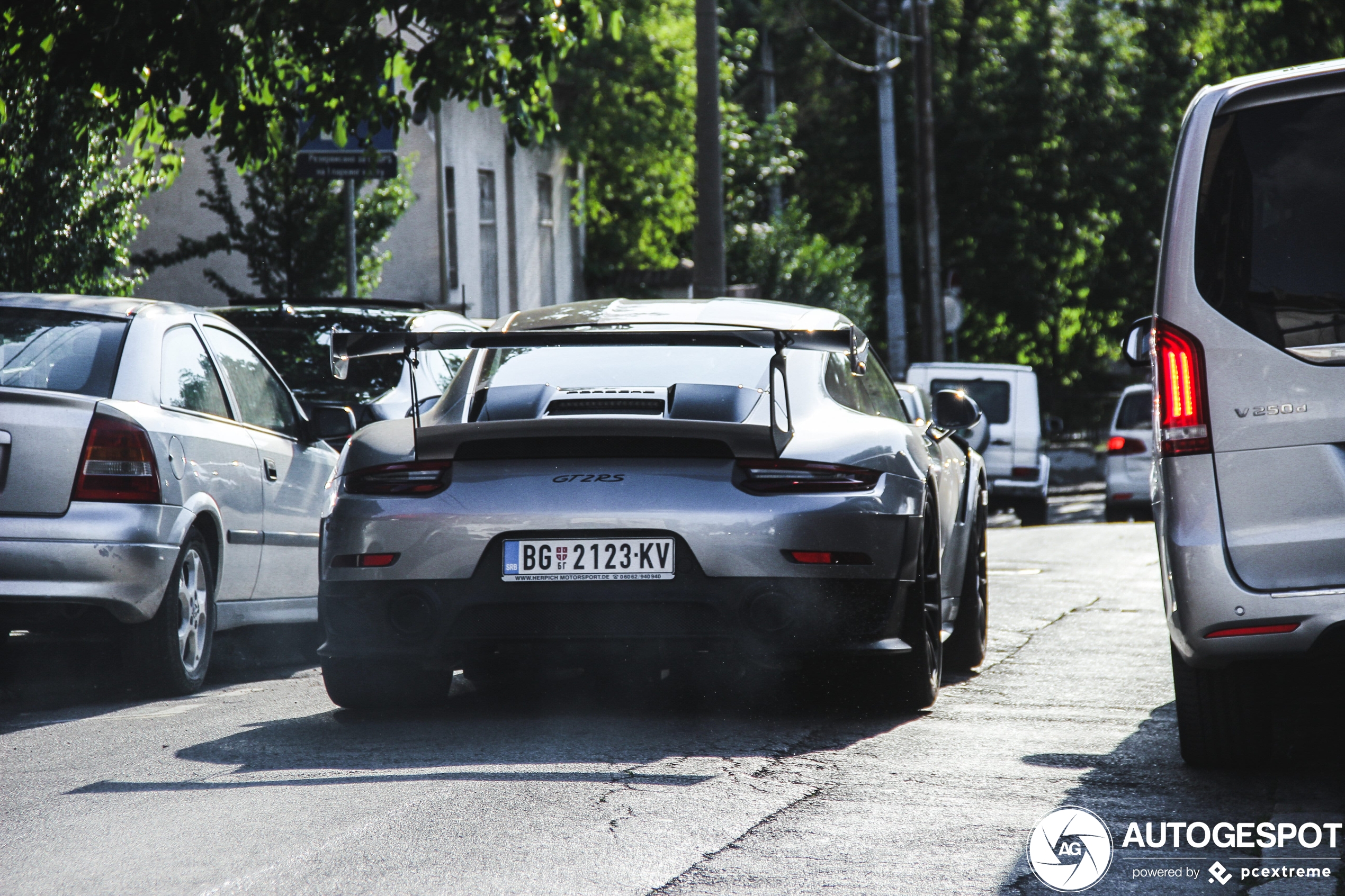 Porsche 991 GT2 RS Weissach Package