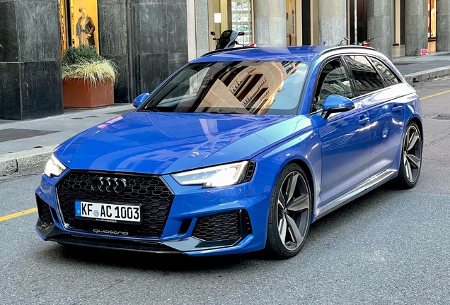 Audi RS4 Avant B9