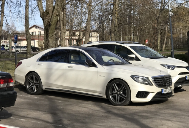 Mercedes-Benz S 63 AMG V222