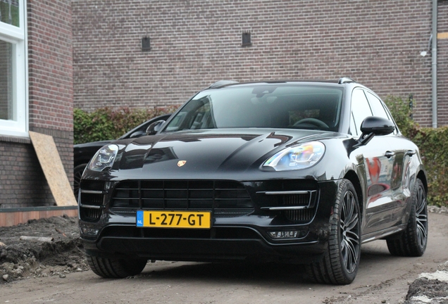 Porsche 95B Macan Turbo MkI