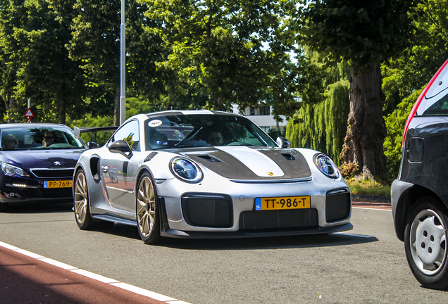 Porsche 991 GT2 RS Weissach Package