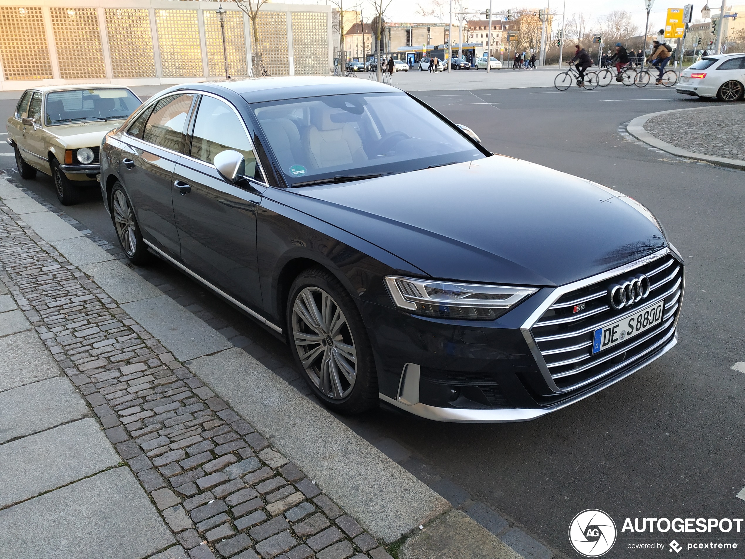 Audi S8 D5