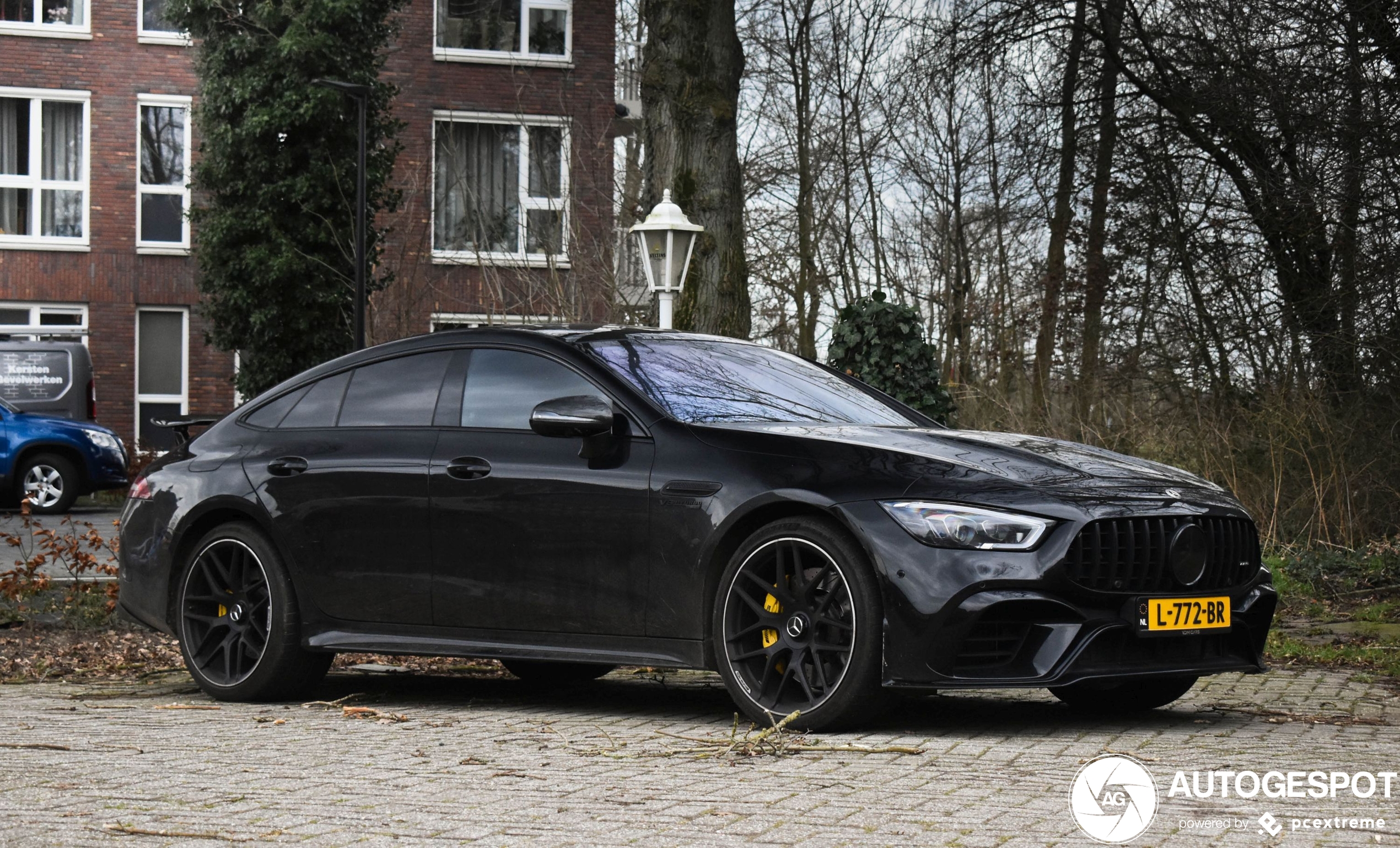 Mercedes-AMG GT 63 S X290