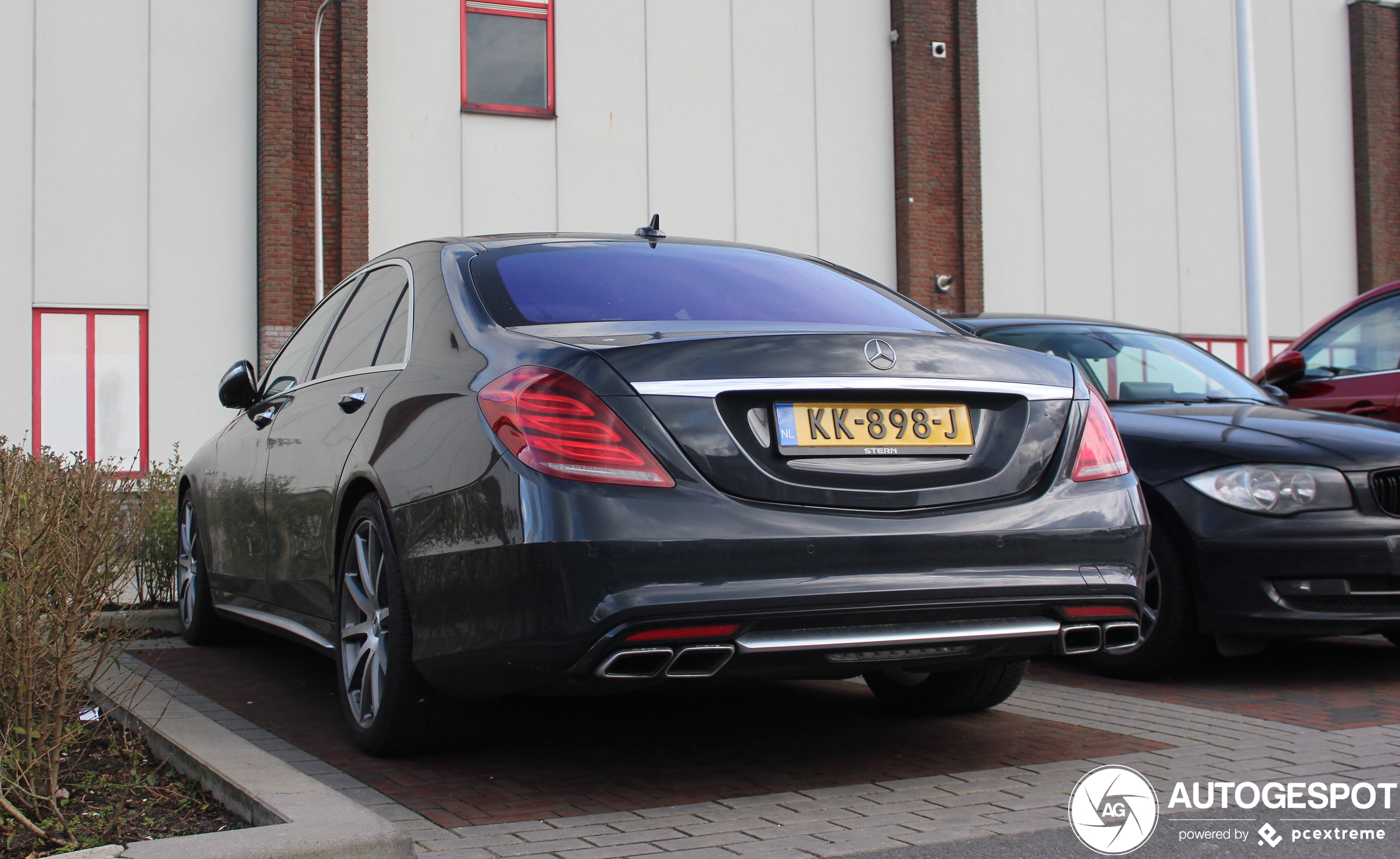 Mercedes-AMG S 63 V222