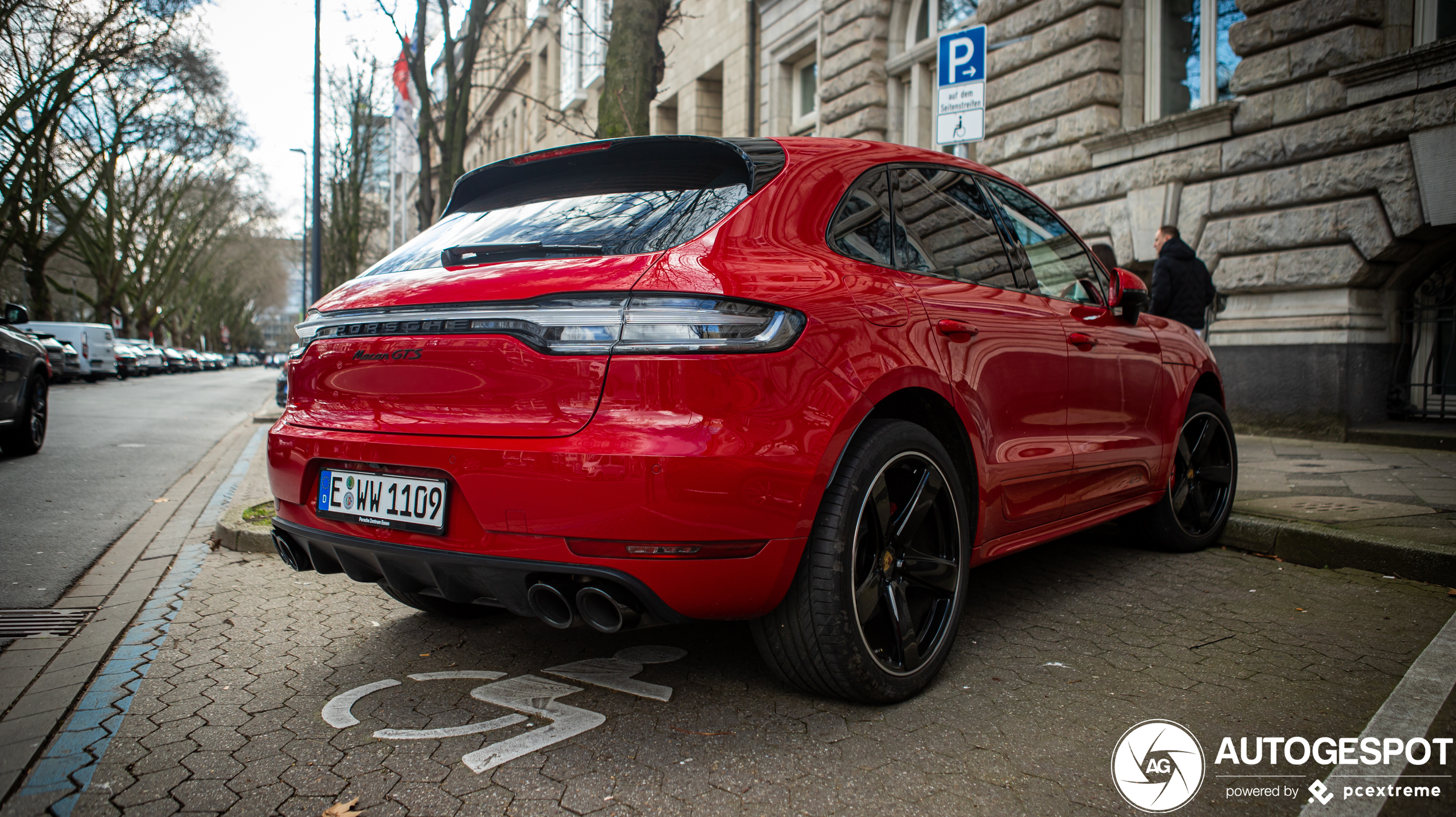 Porsche 95B Macan GTS MkII