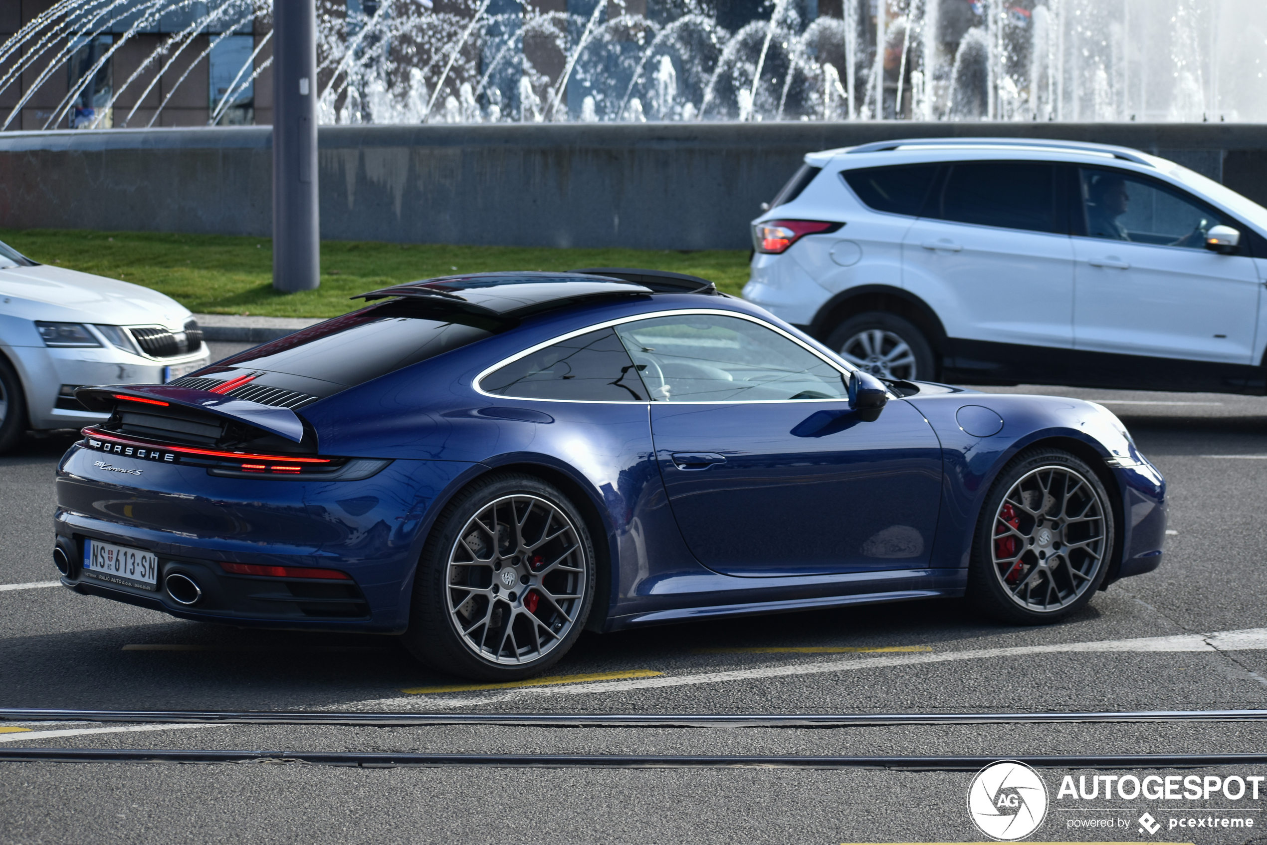 Porsche 992 Carrera 4S