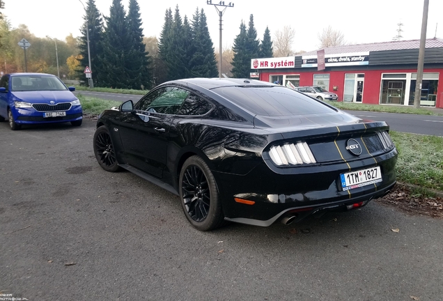 Ford Mustang GT 2015