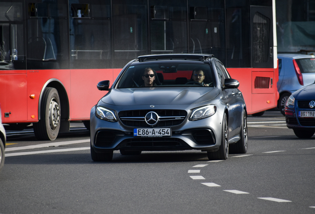 Mercedes-AMG E 63 S W213