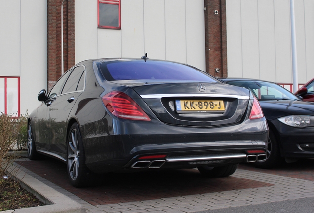 Mercedes-AMG S 63 V222