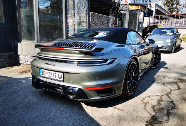 Porsche 992 Turbo S Cabriolet