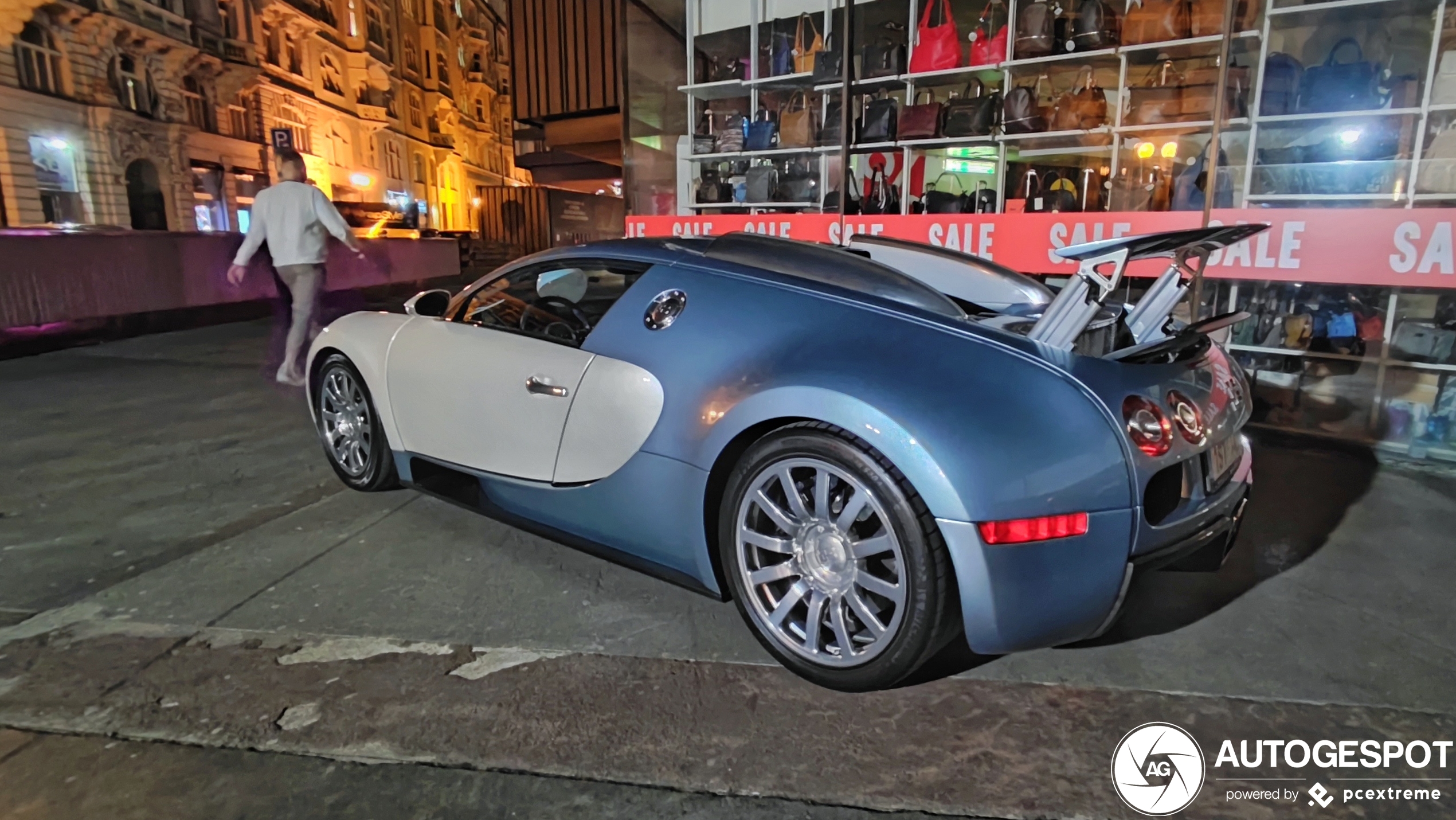 Bugatti Veyron 16.4