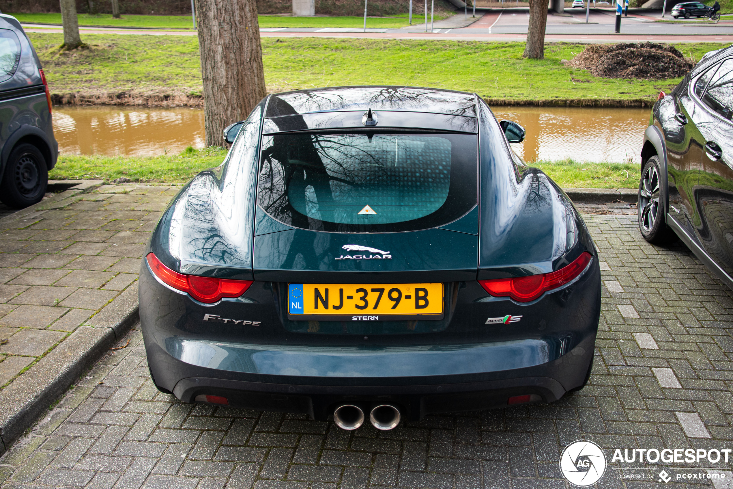 Jaguar F-TYPE S AWD Coupé