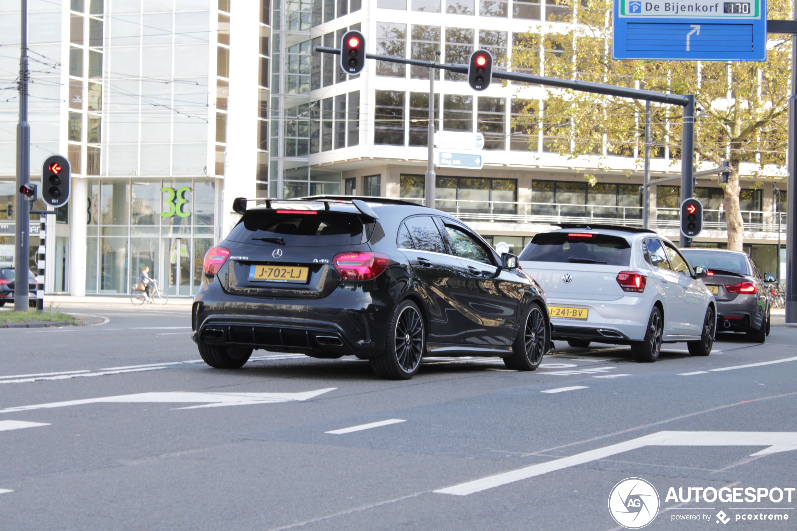 Mercedes-AMG A 45 W176 2015