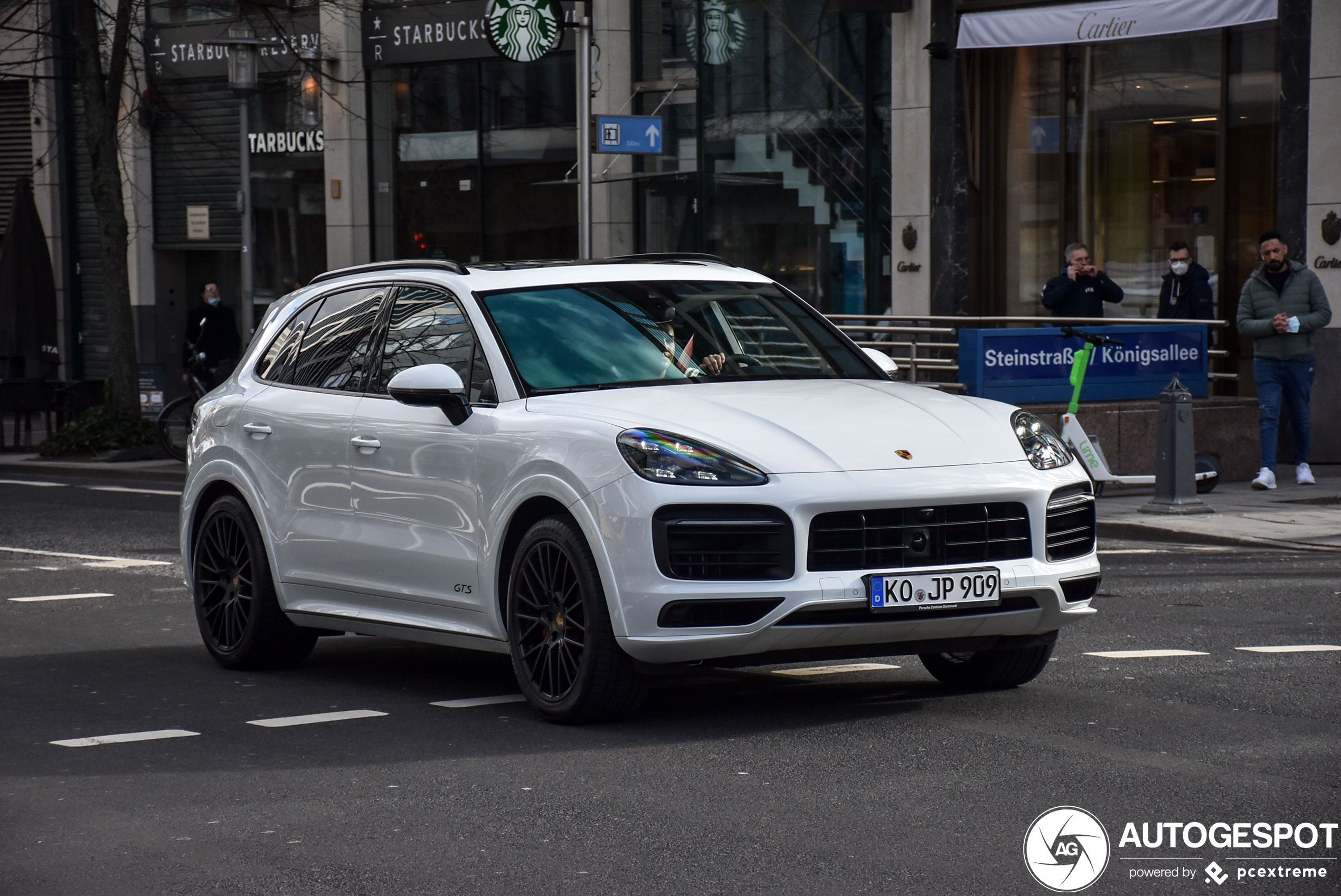 Porsche 9YA Cayenne GTS