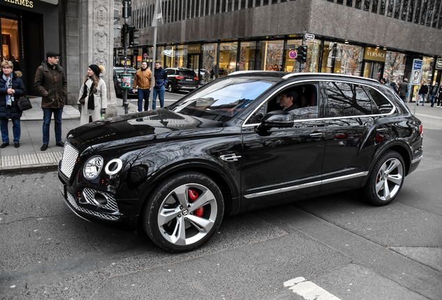 Bentley Bentayga V8