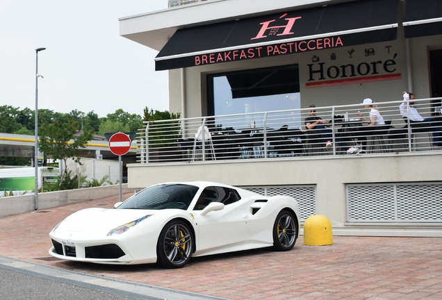 Ferrari 488 Spider