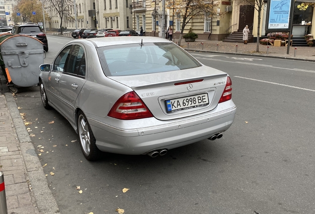 Mercedes-Benz C 55 AMG