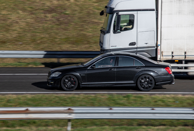 Mercedes-Benz S 63 AMG W221 2010