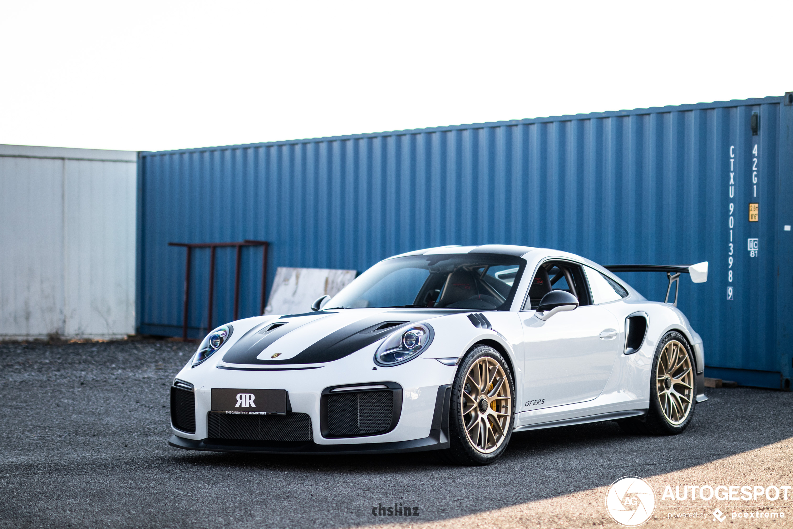 Porsche 991 GT2 RS Weissach Package - 21 February 2022 - Autogespot