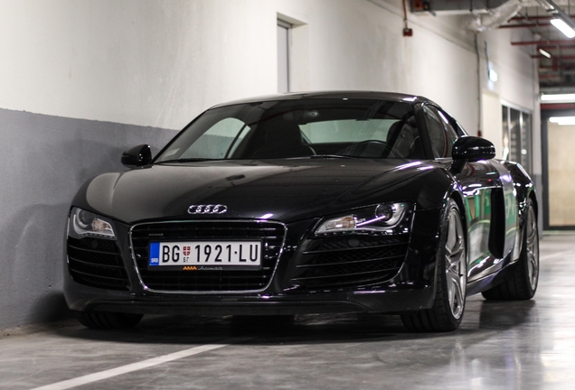 Audi R8