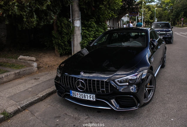 Mercedes-AMG GT 63 S X290