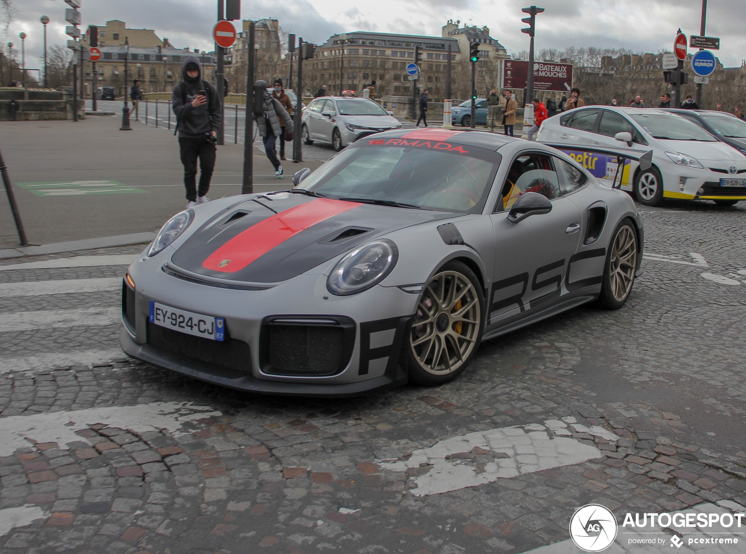 Porsche 991 GT2 RS Weissach Package