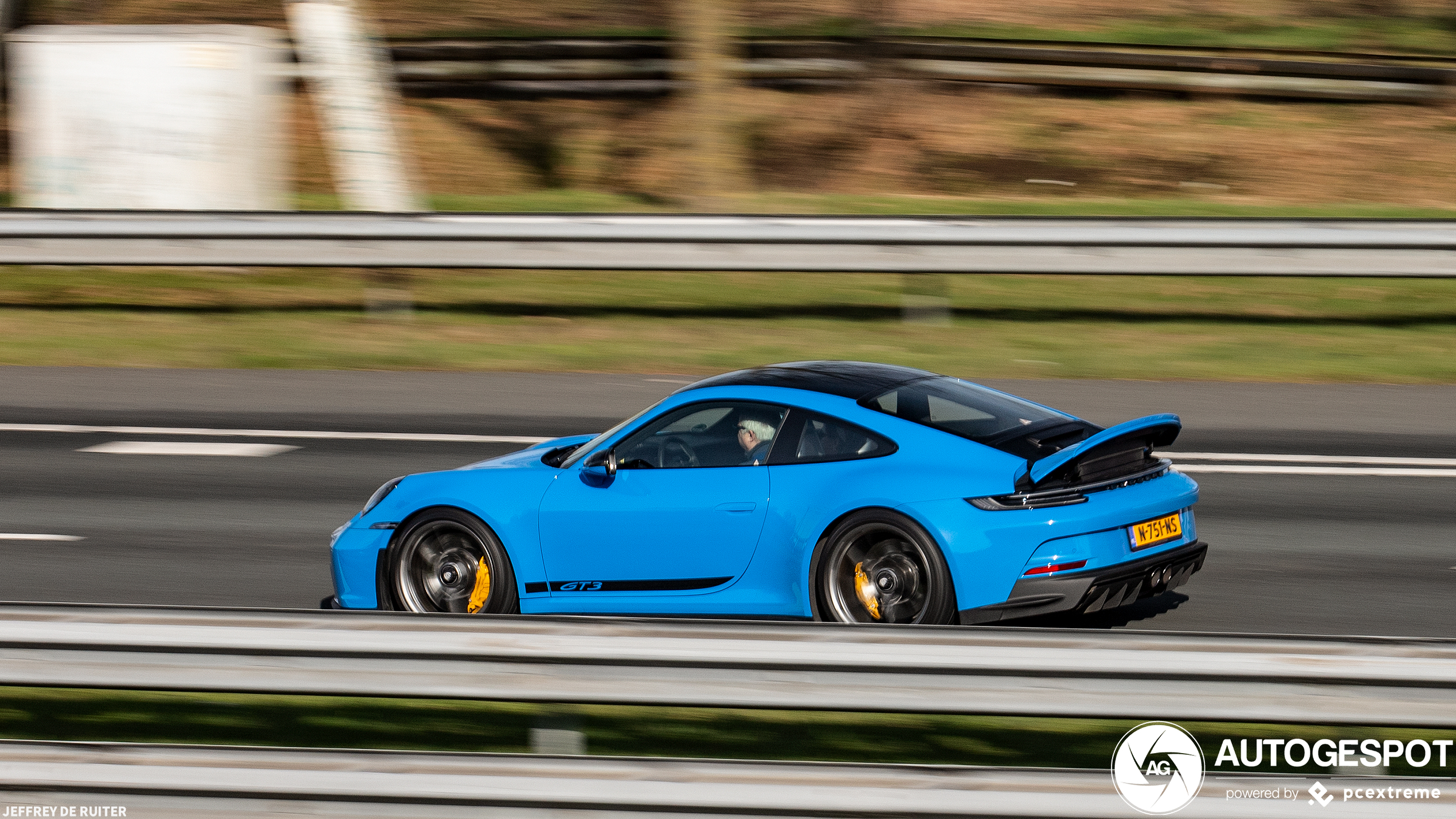 Porsche 992 GT3 Touring