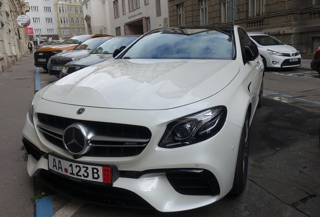 Mercedes-AMG E 63 S W213