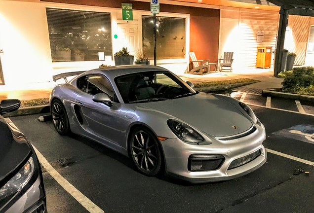 Porsche 981 Cayman GT4