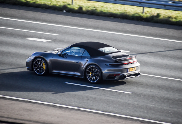 Porsche 992 Turbo S Cabriolet