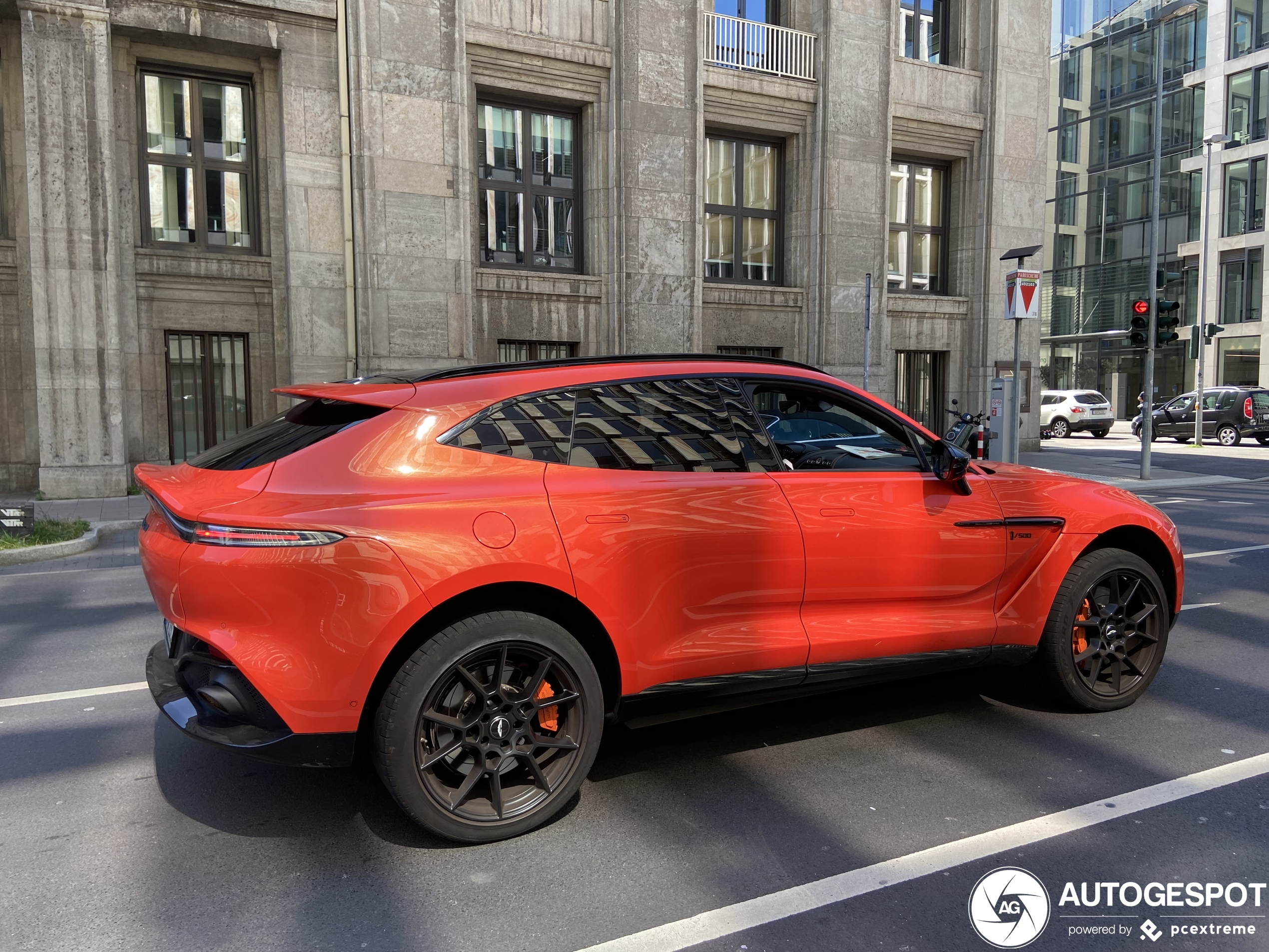 Aston Martin DBX