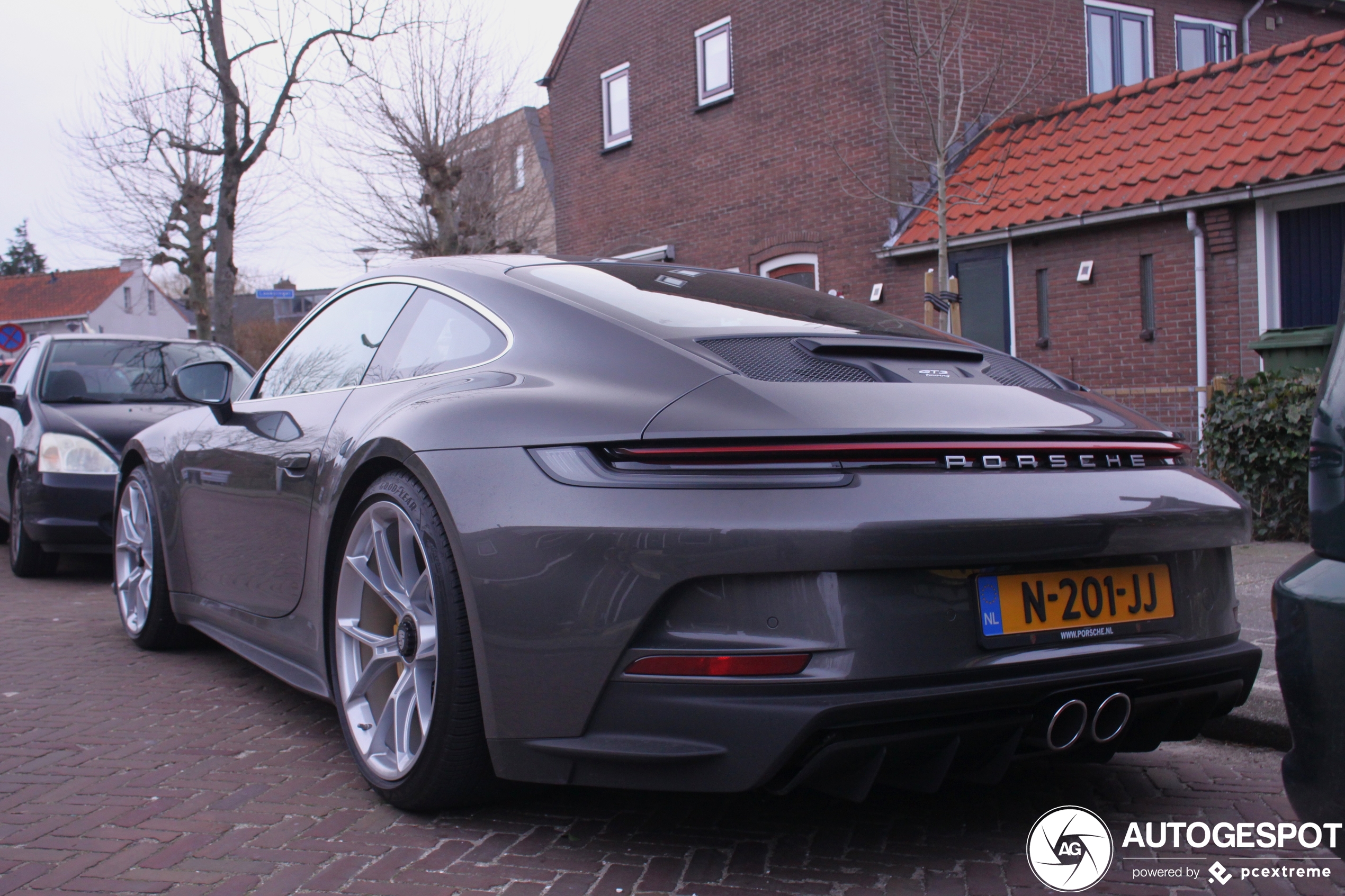 Porsche 992 GT3 Touring