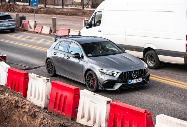 Mercedes-AMG A 45 S W177