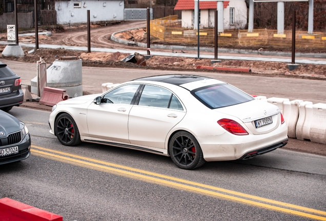 Mercedes-AMG S 63 V222