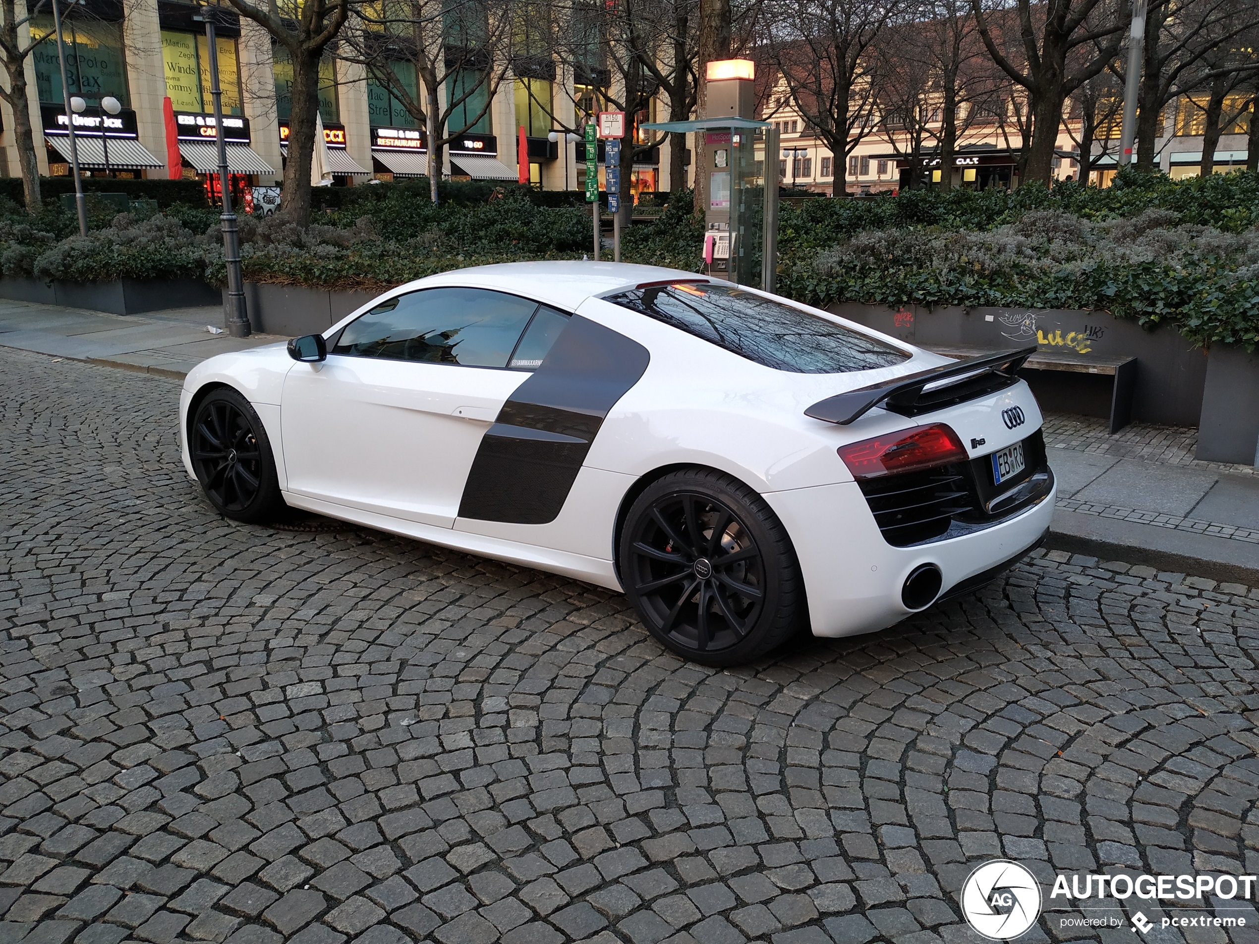 Audi R8 V10 2013