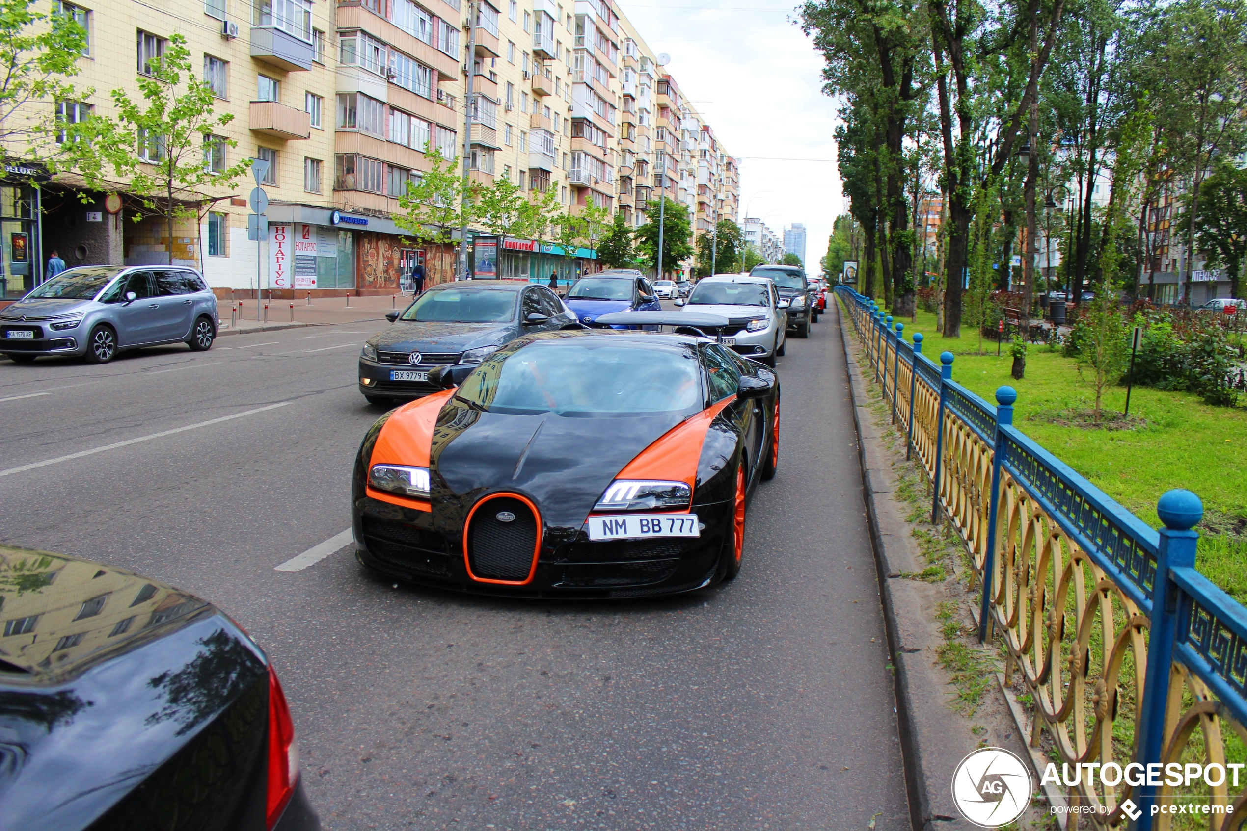 Bugatti Veyron 16.4 Grand Sport Vitesse World Record Car Edition