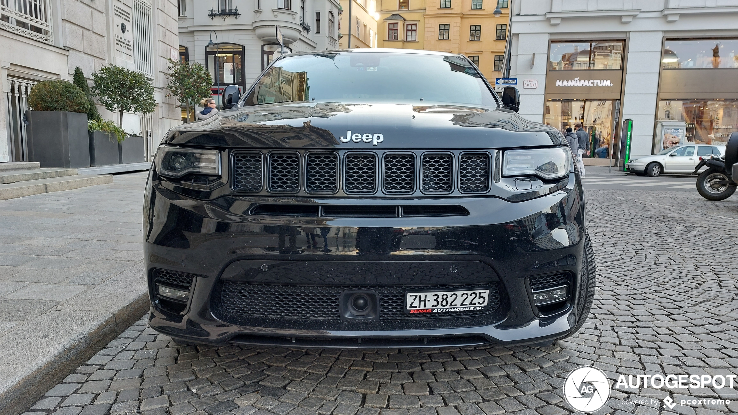 Jeep Grand Cherokee SRT 2017