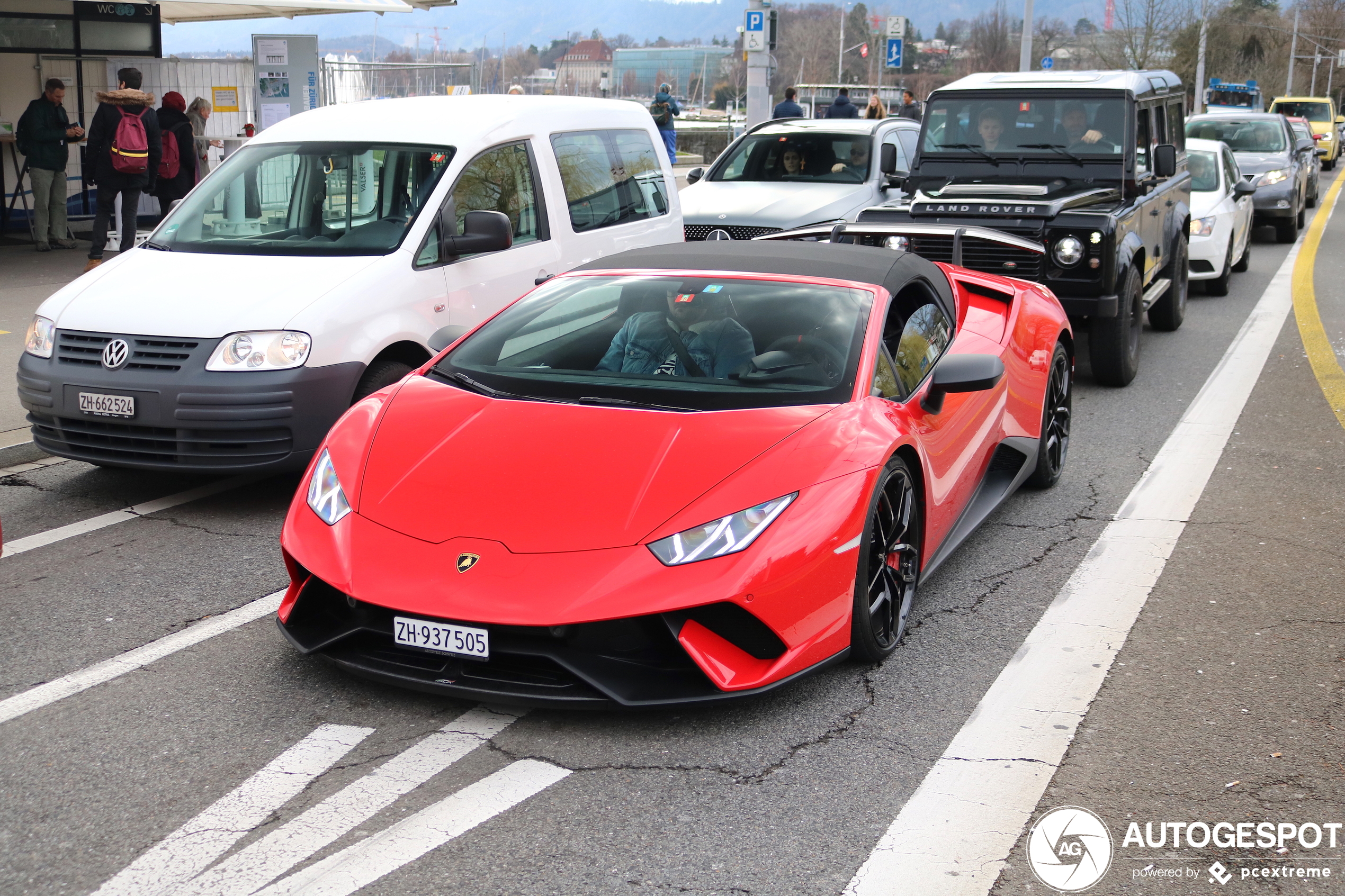 Lamborghini Huracán LP640-4 Performante Spyder