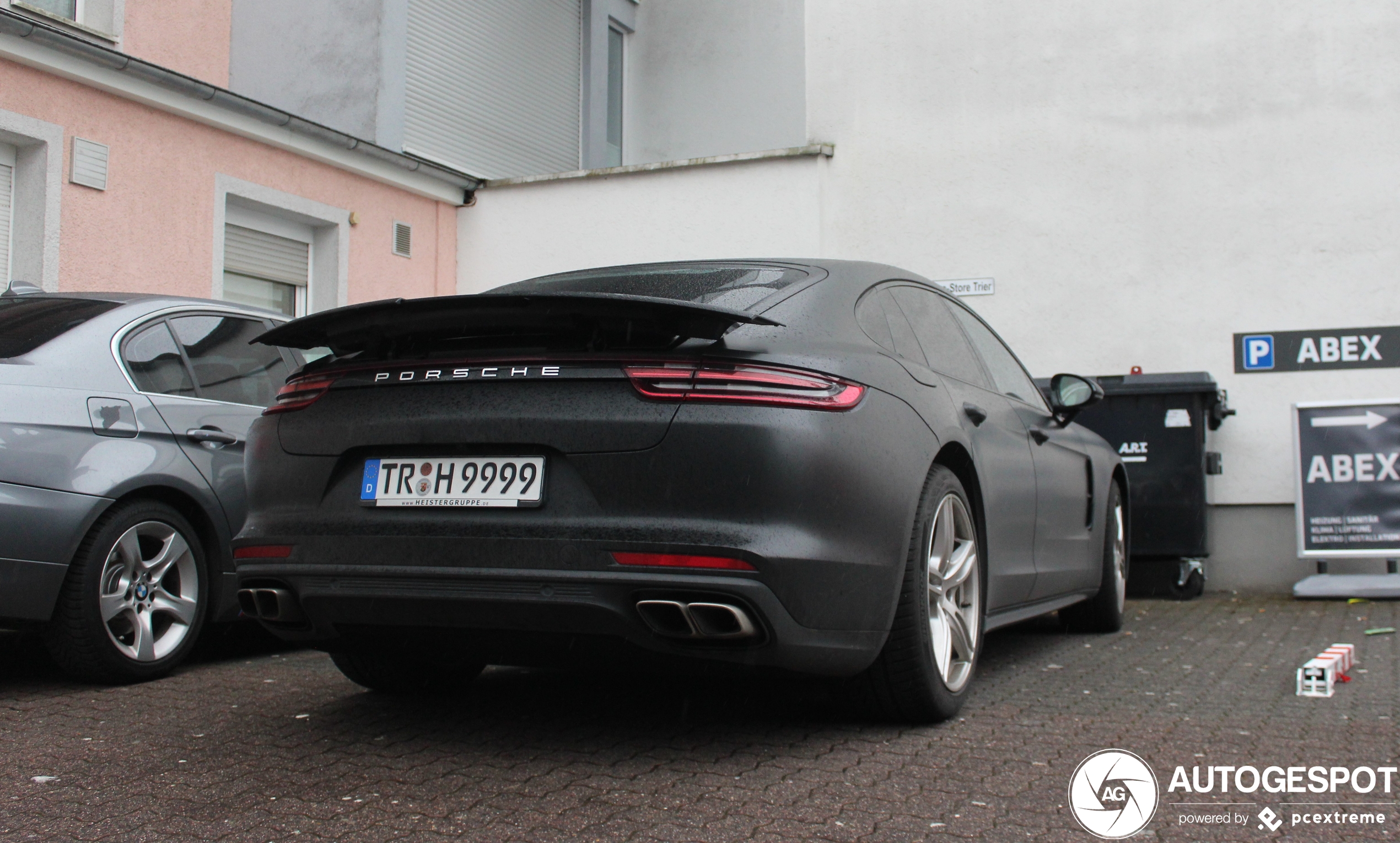 Porsche 971 Panamera Turbo