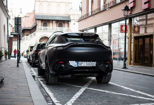 Aston Martin DBX