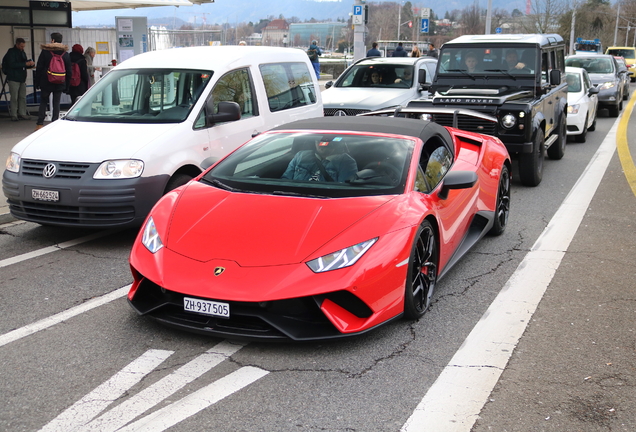 Lamborghini Huracán LP640-4 Performante Spyder