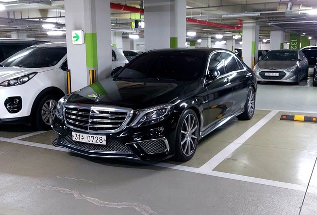 Mercedes-Benz S 63 AMG V222