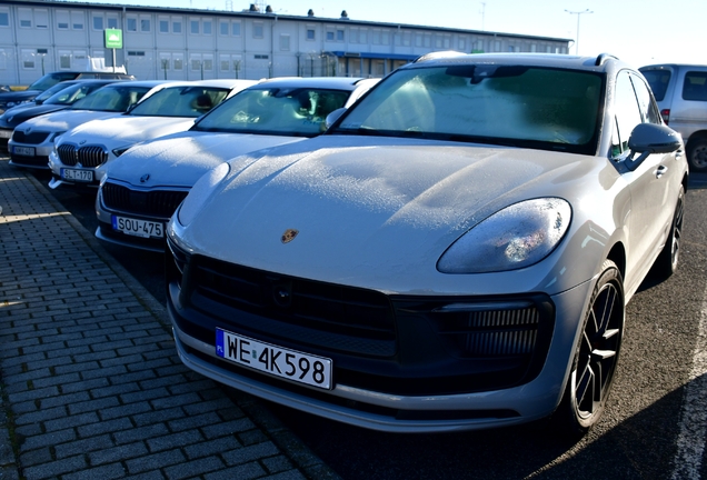 Porsche 95B Macan GTS MkIII