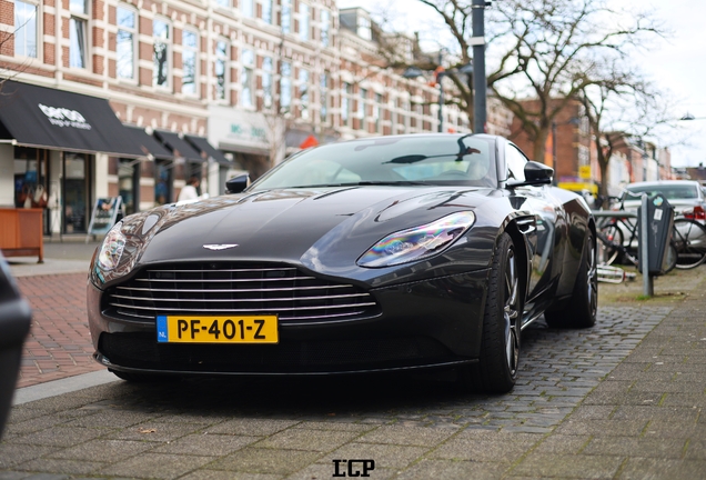 Aston Martin DB11