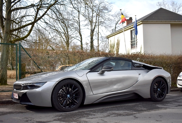 BMW i8 Roadster