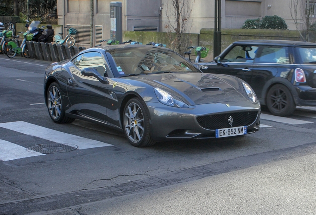 Ferrari California