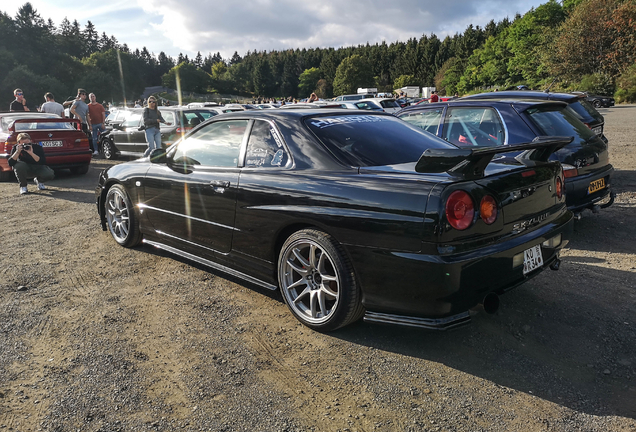 Nissan Skyline R34