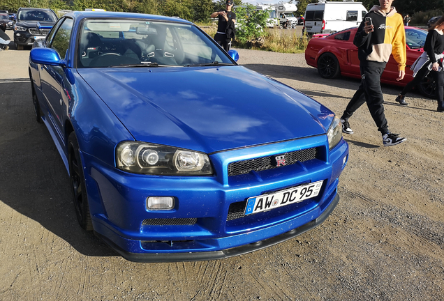 Nissan Skyline R34 GT-R V-Spec